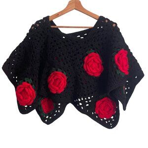Handmade Womens Rose Crochet Shawl Capelet Poncho Boho Goth Size O/S Valentines